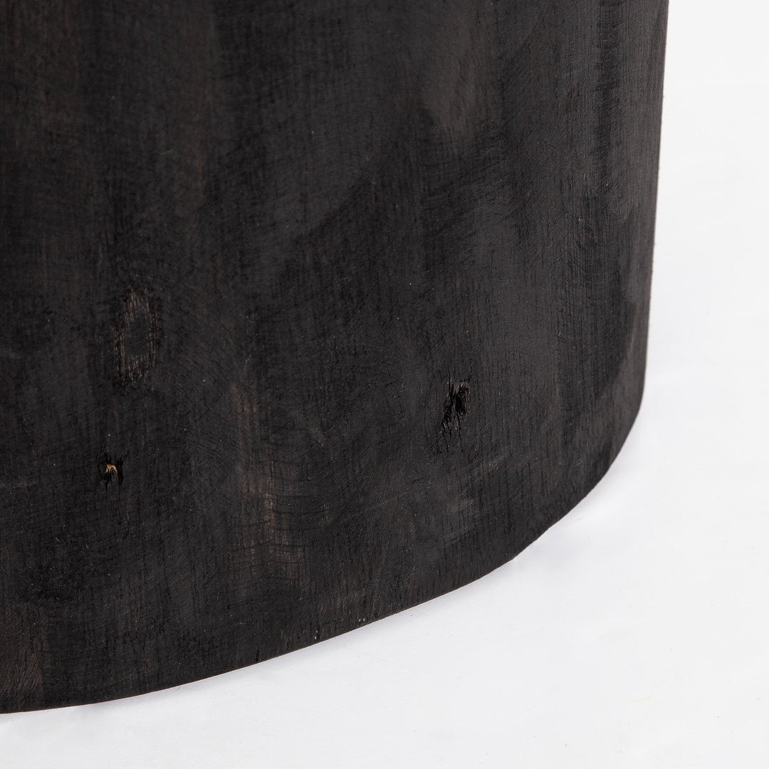 Nova Wide 21″ Round Stump – Black