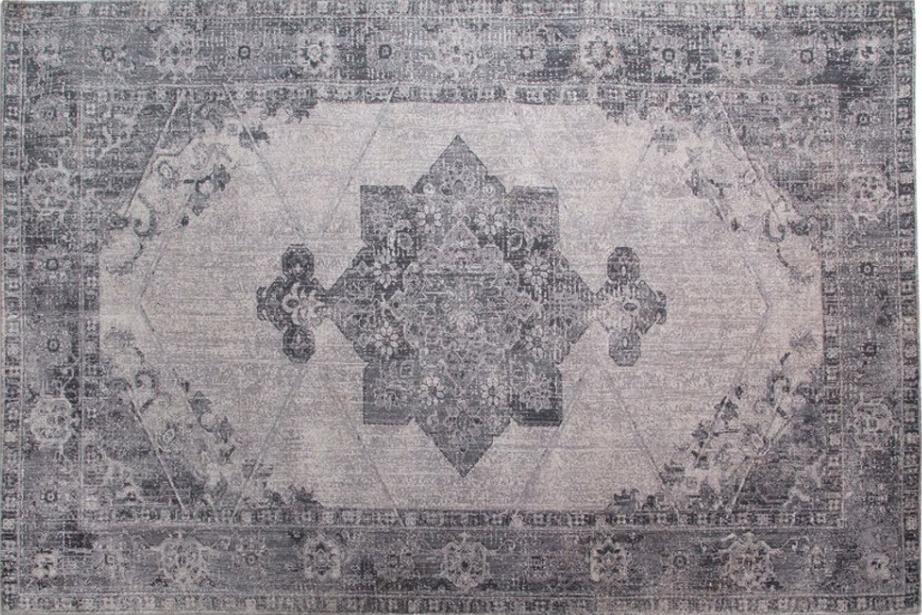 grey rug 