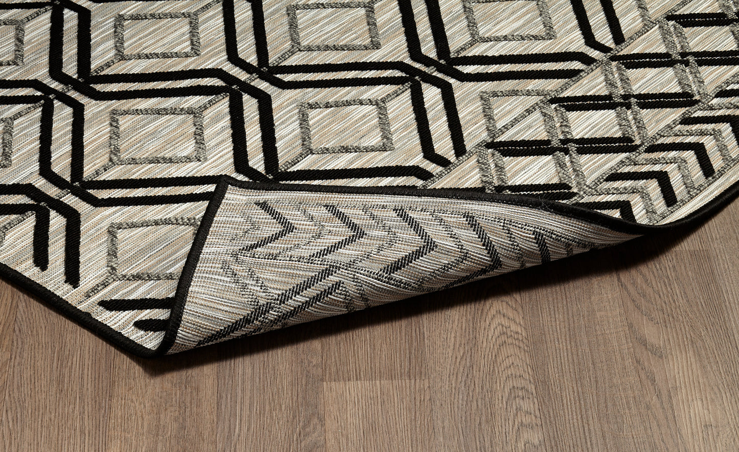 Modern Contemporary Polypropylene Trellis Black Grey Rug - Erbanica