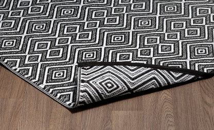 Indoor/Outdoor Black White Reversible Rug Outdoor Area Rug, Outdoor carpet, outdoor mat, picnic mat