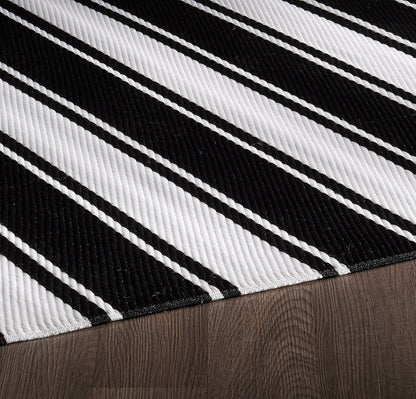 Indoor/Outdoor Black White Stripes Reversible Rug Outdoor Area Rug, Outdoor carpet, outdoor mat, picnic mat
