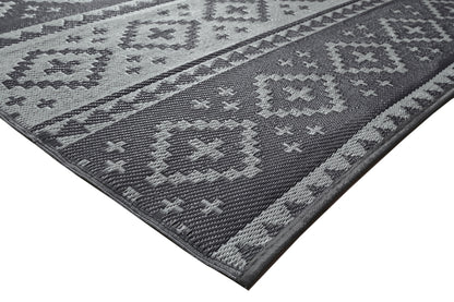 Fiesta Dark Grey 50140 Indoor/Outdoor Plastic Rug - Erbanica