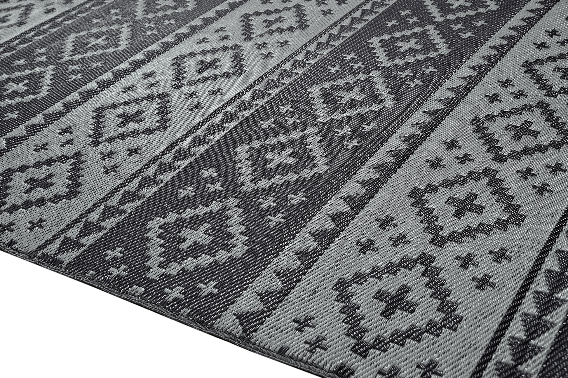 Fiesta Dark Grey 50140 Indoor/Outdoor Plastic Rug - Erbanica