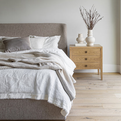 Faye King Bed Short – Perfect Taupe