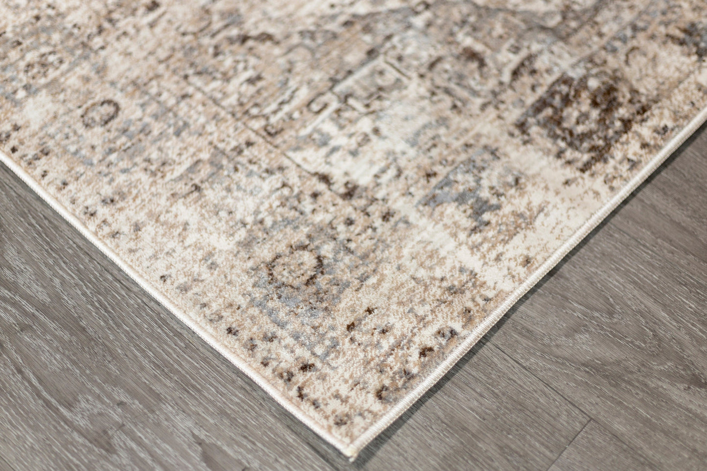Heirloom Transitional Beige Rug