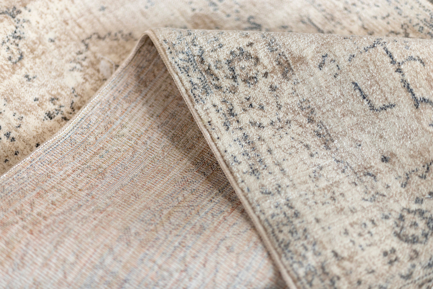 Heirloom Transitional Cream Rug