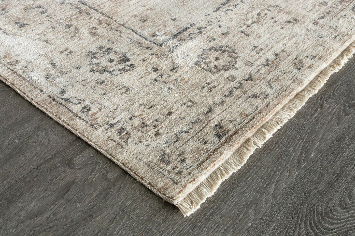 Heirloom Transitional Cream Rug