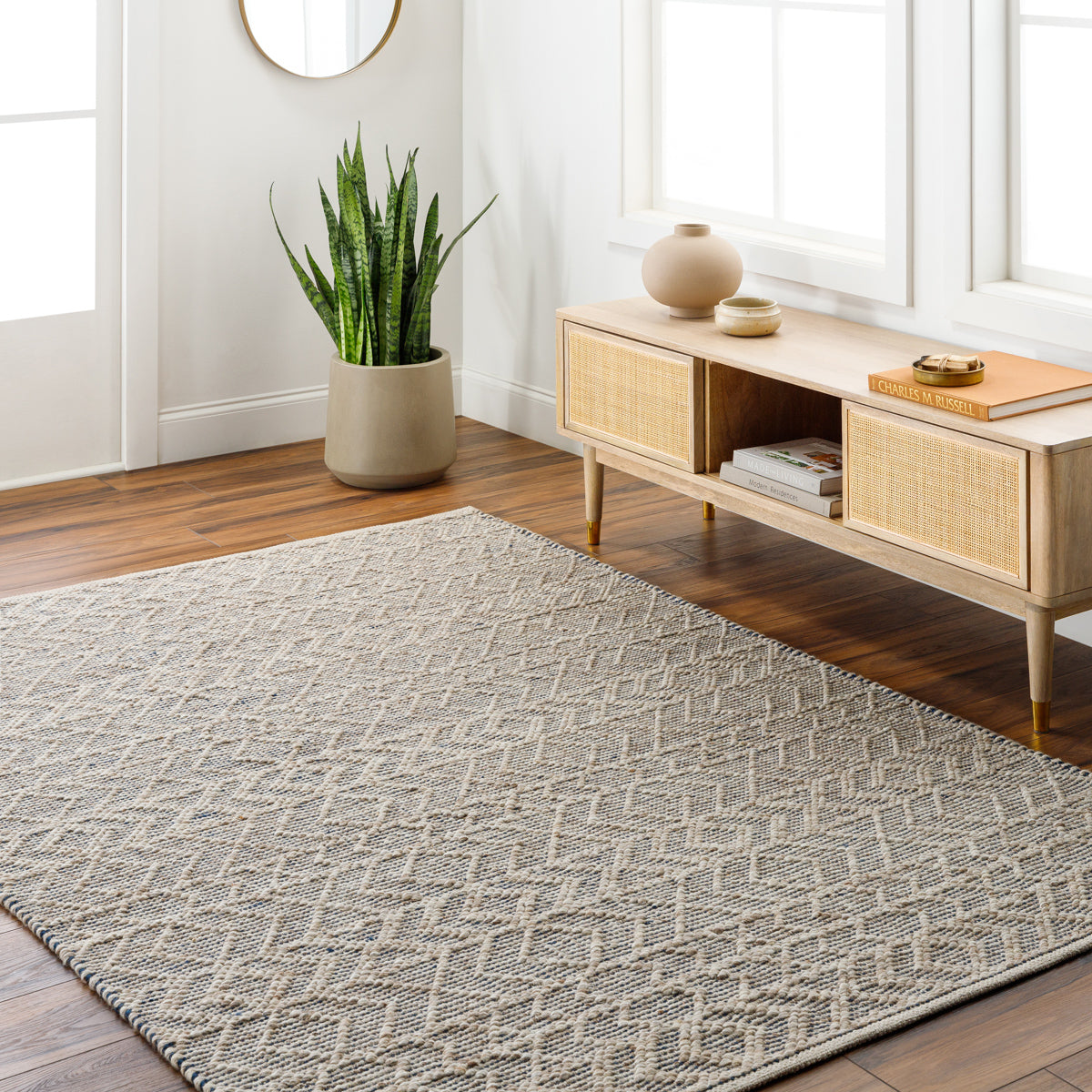 Ingrid Handmade Wool Blend Area Rug