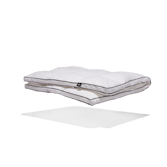 Microfiber Down Alternative Poly Bed - Canadian Down & Feather Company 