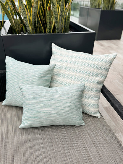 Bay View Aqua Indoor Outdoor Table Runner, Placemats, and Pillows Collection