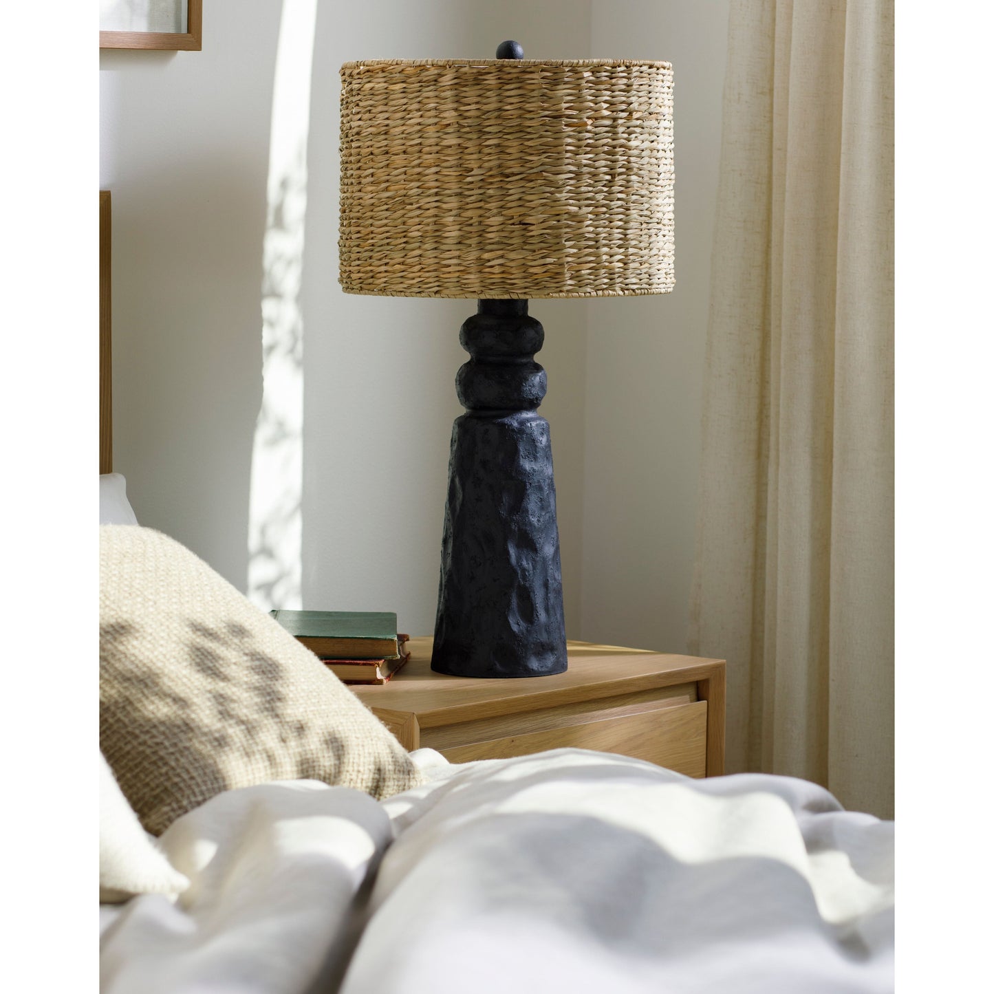 Conway Accent Table Lamp With Sea Grass Shade