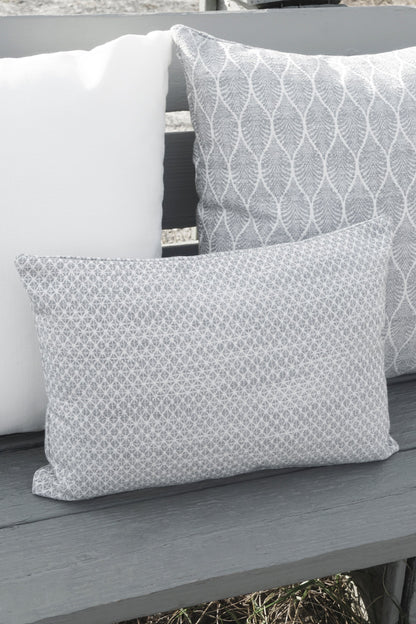 Coastal Breeze Grey Indoor Outdoor Pillow, Placemat, and Table Runner Collection