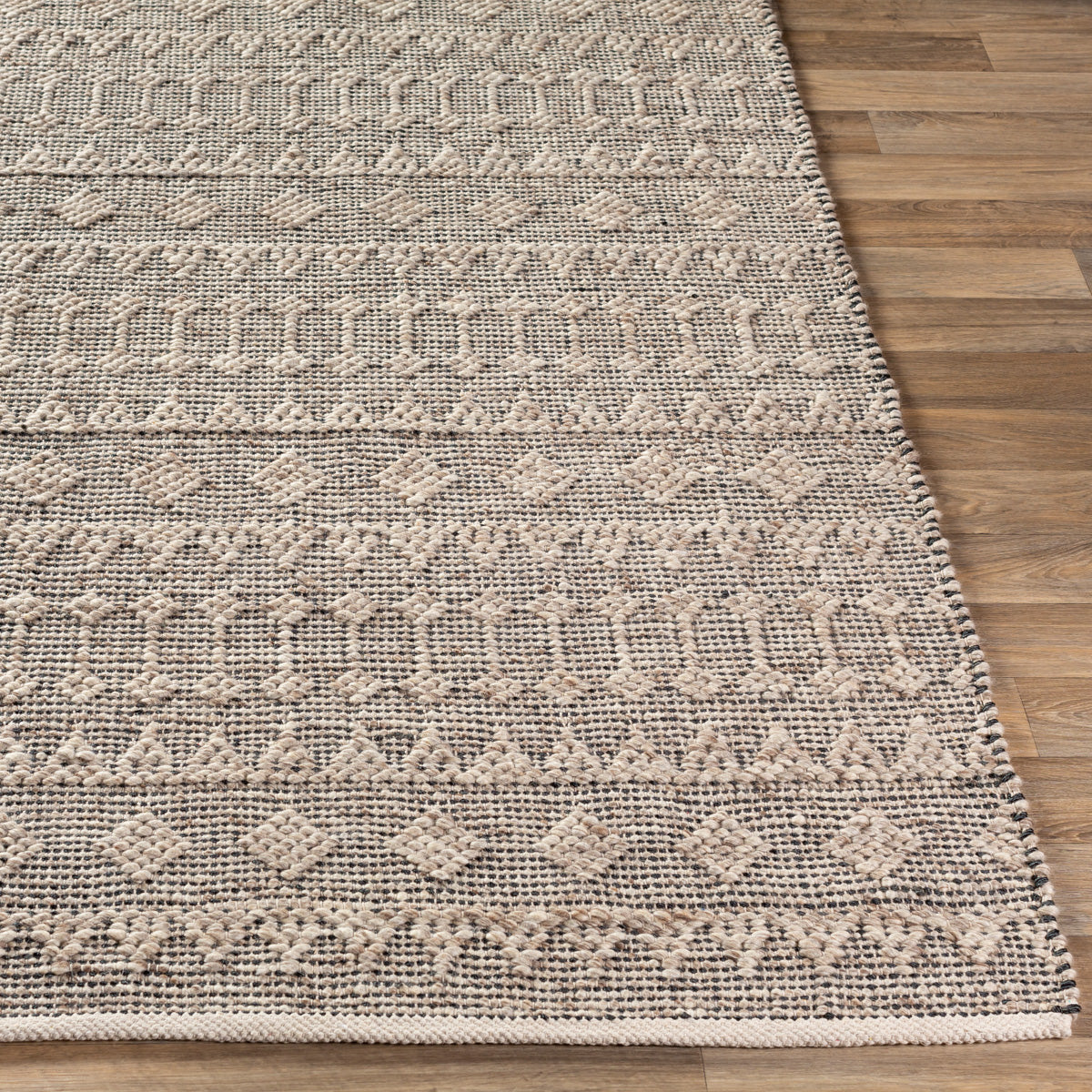 Ingrid Handmade Wool Blend Area Rug