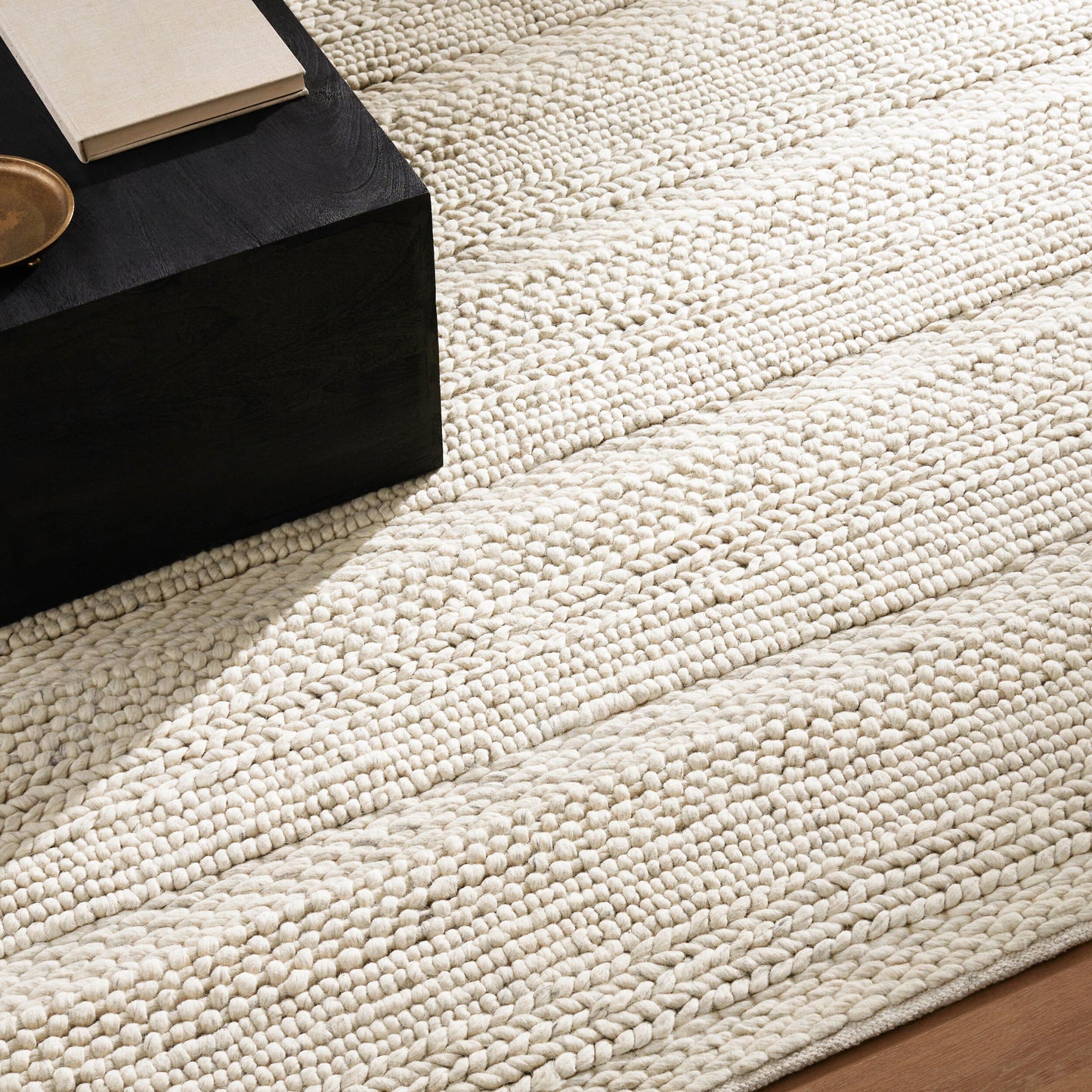 Tahoe Hand-Woven Wool Rug