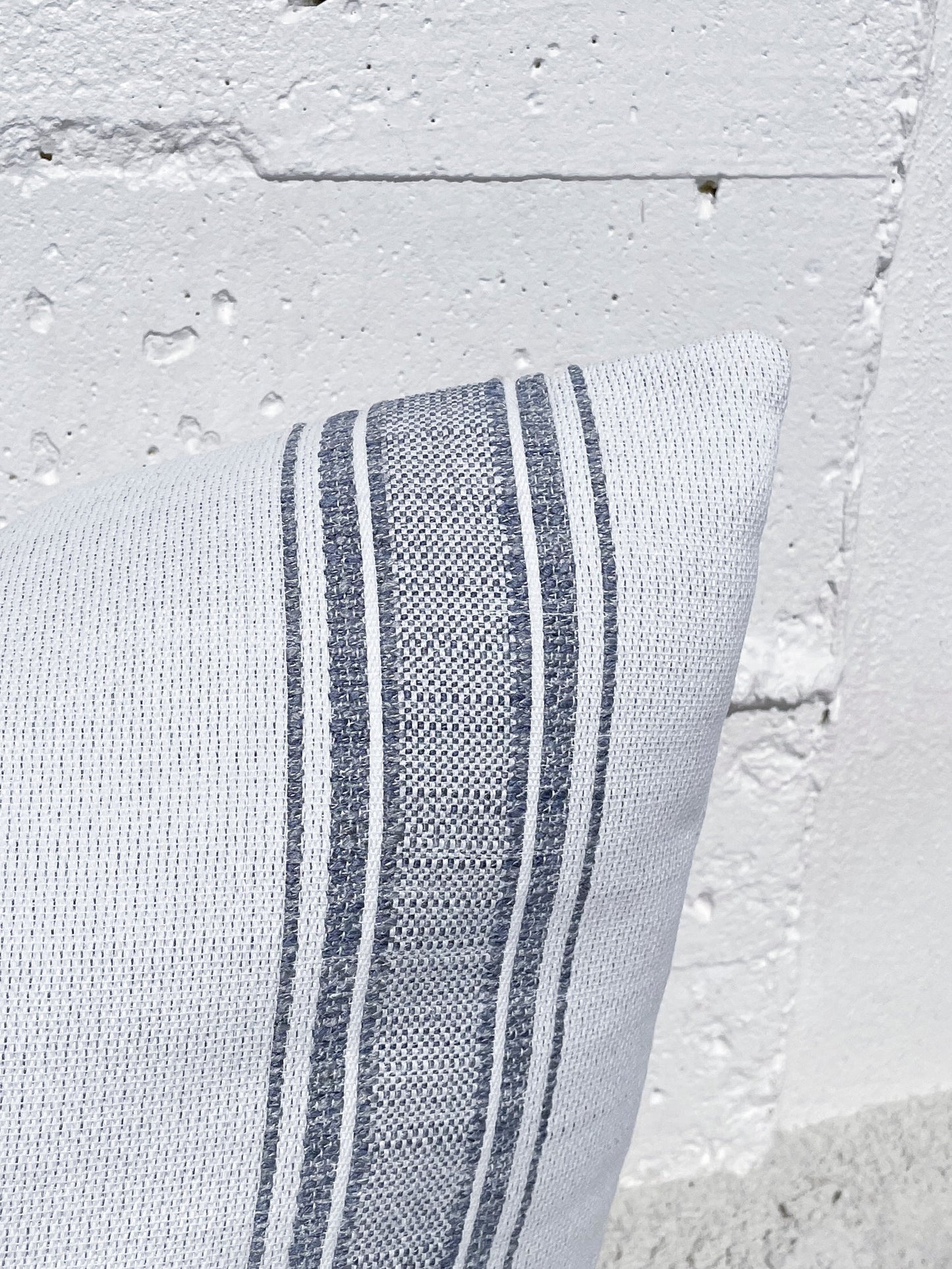 Beach Club White Stripe Blue Indoor Outdoor Cushion, Placemat, Table Runner Collection